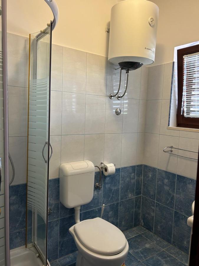 Apartmani Baki Подстрана Екстериор снимка