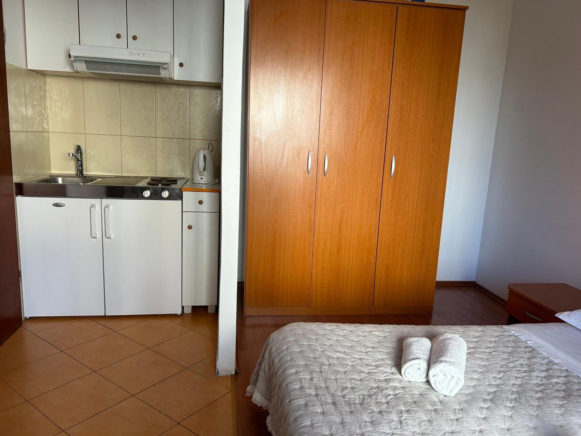 Apartmani Baki Подстрана Екстериор снимка
