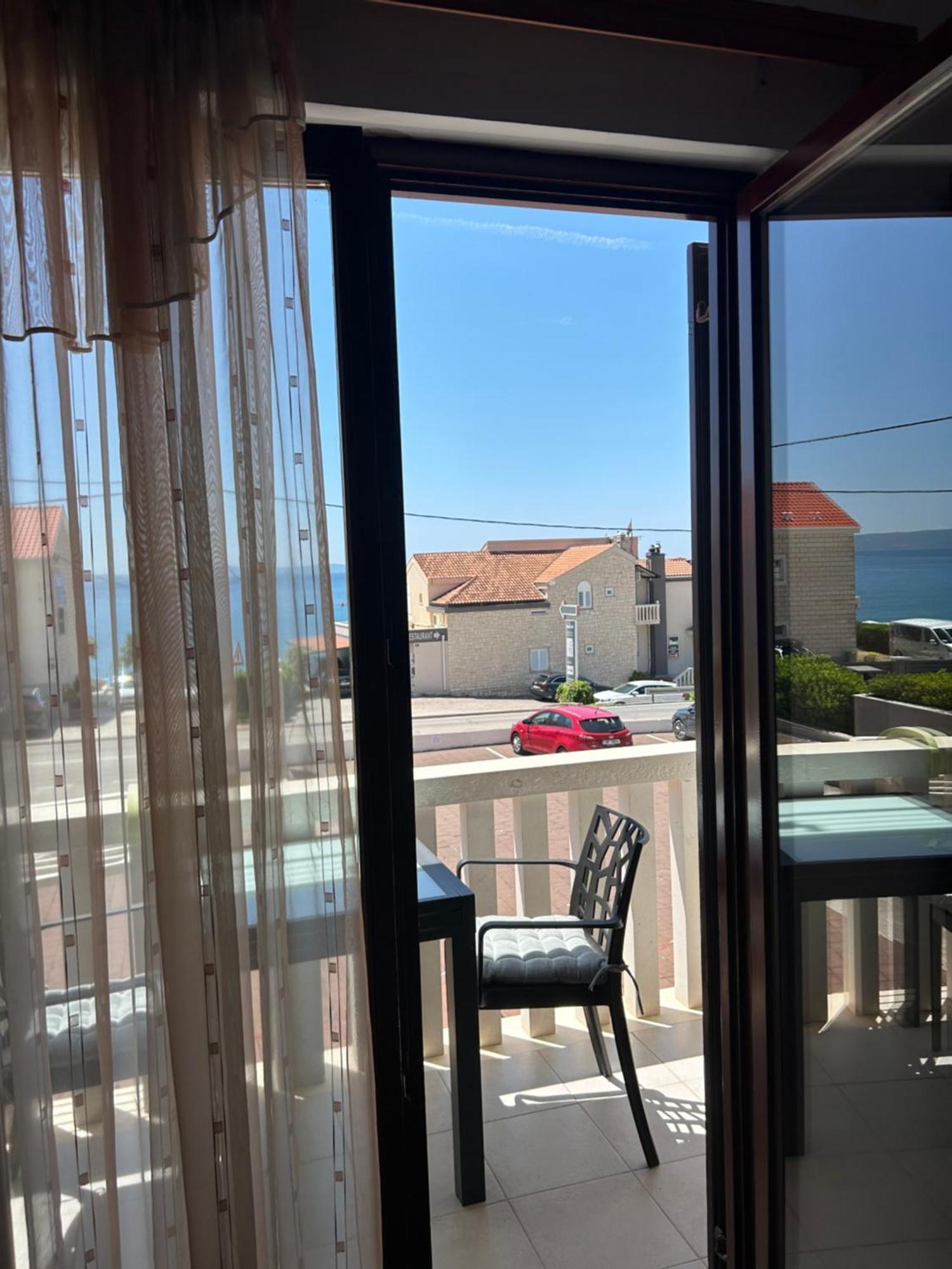 Apartmani Baki Подстрана Екстериор снимка